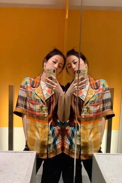 衣橱里都是“爸爸式”衣服？！我终于变成了我妈眼中嫁不出的亚子...|衣帽间