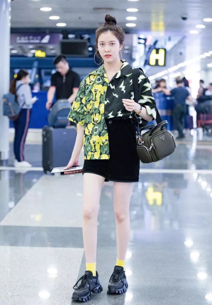 衣橱里都是“爸爸式”衣服？！我终于变成了我妈眼中嫁不出的亚子...|衣帽间