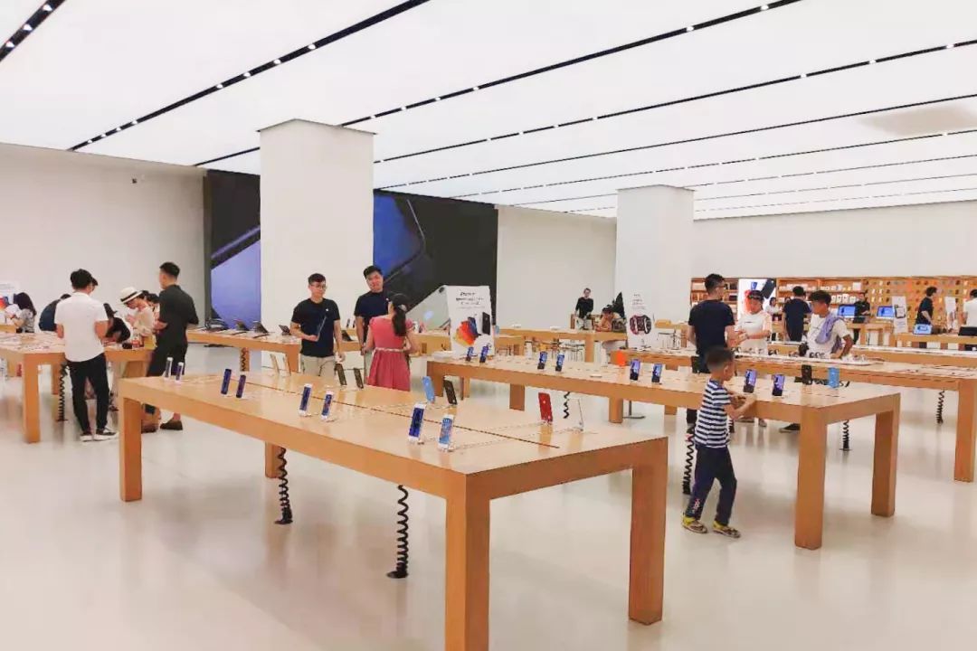 我们找了8个南宁人聊了聊，万象城鲜为人知的秘密