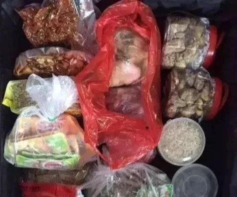 开学季:有一种爱,叫做爸妈给你塞的行李箱!(附大学新生行李箱应怎么选?)