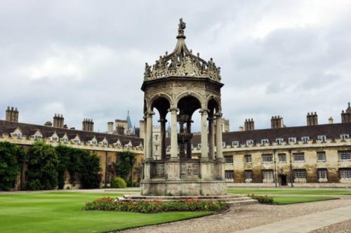 新马泰旅游需要多少人民币,去新马泰在哪兑换货币划算