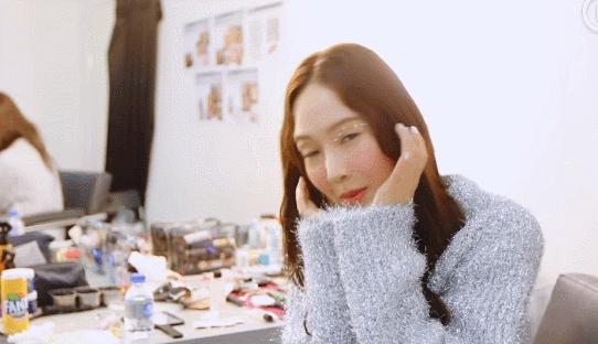 郑秀妍为什么被称老赖,郑秀妍属于什么经纪公司