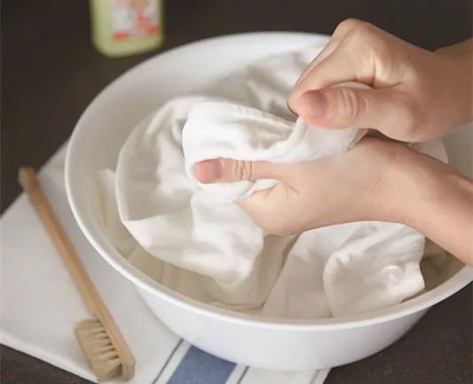 杀菌抑菌、一搓即净的内衣裤专用洗涤剂，日本女生都在用
