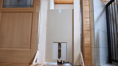 萌翻了！网友亲测猫趴在地上可以有多扁！原来猫的真实形态是液体的…