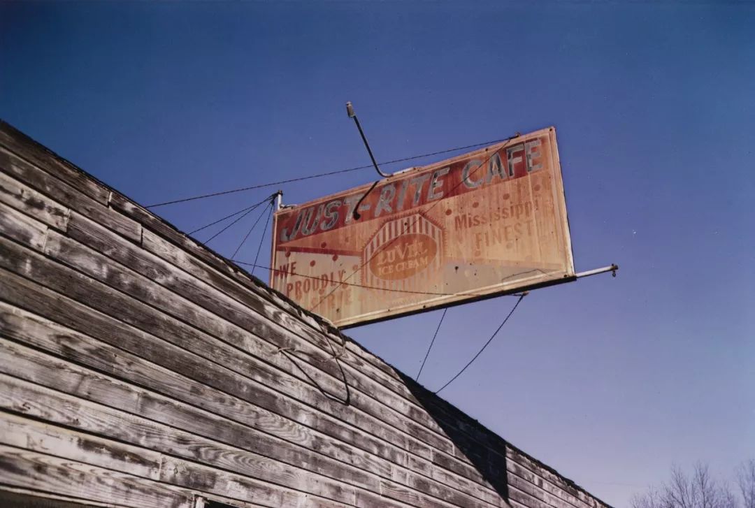 有彩色和无彩色摄影,彩色摄影有什么用