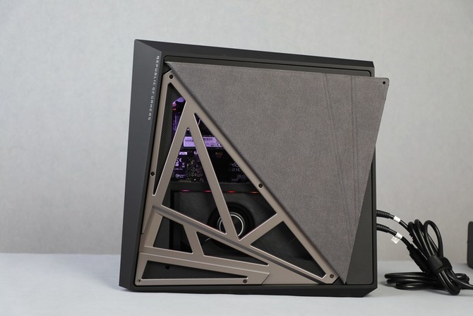 rog光刃g15电竞台式机,rog光刃g15台式机游戏测评