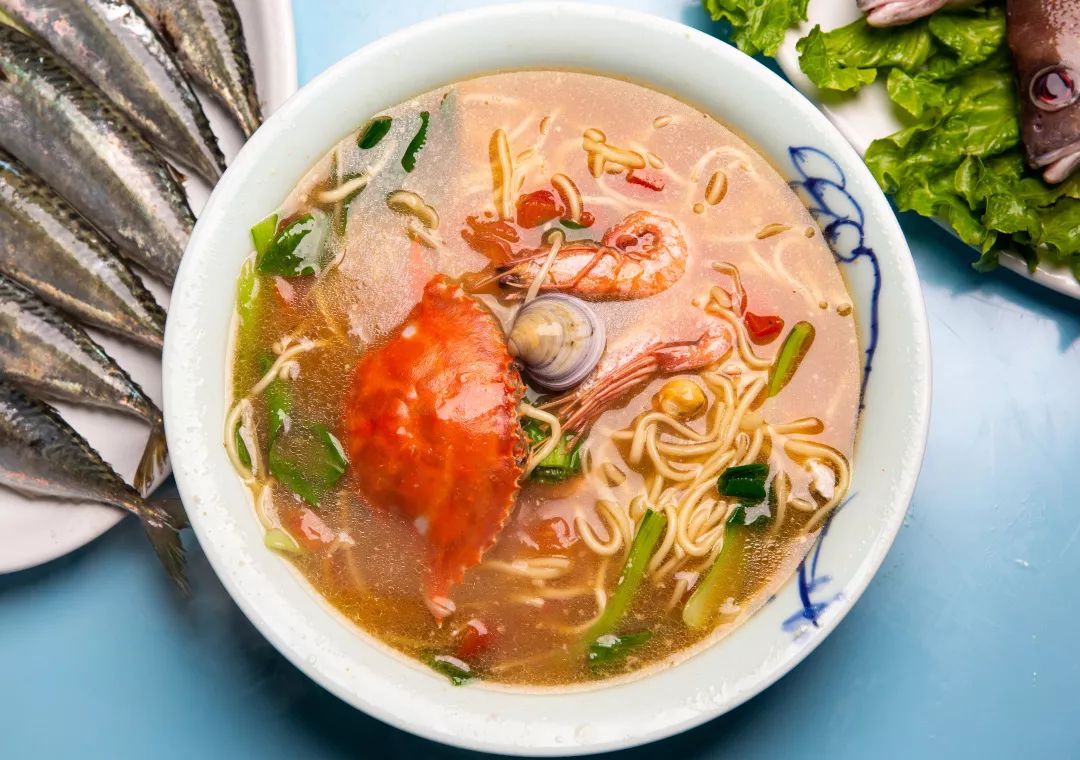 搬来个舟山「海鲜市场」！佛手、胭脂、大米鱼…你爱吃的海鲜从挑到做全get