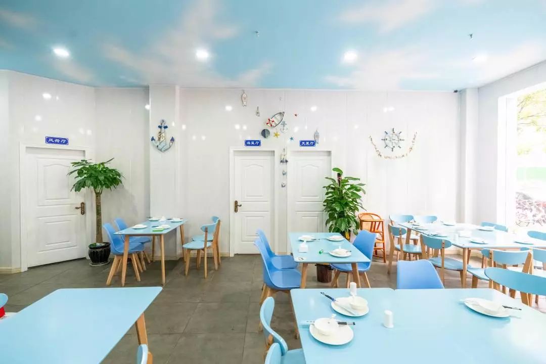 搬来个舟山「海鲜市场」！佛手、胭脂、大米鱼…你爱吃的海鲜从挑到做全get