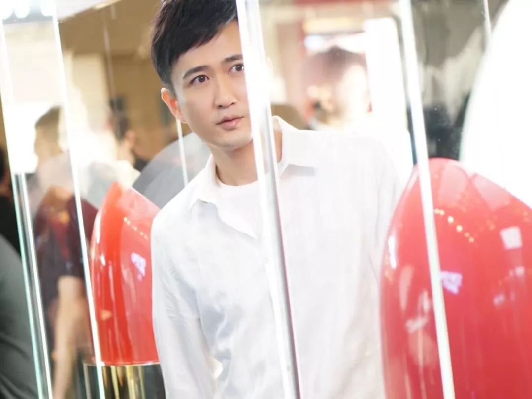 开箱+浮力|都说自由的大学生活，不止这些“小欢喜”