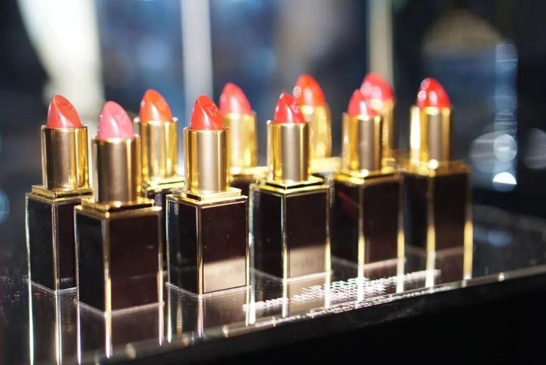 开箱+浮力|都说自由的大学生活，不止这些“小欢喜”