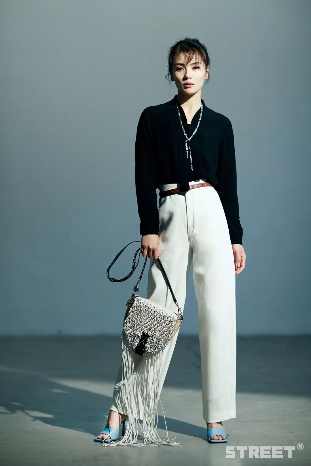 优衣库宽腿廓形牛仔裤搭配,优衣库显腿长的裤子