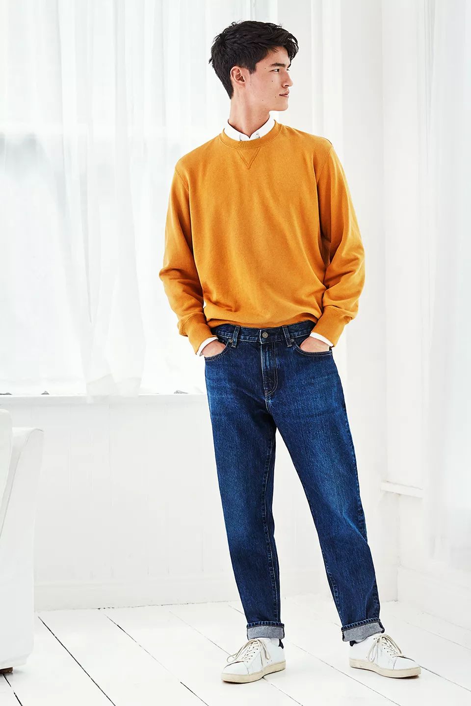 优衣库宽腿廓形牛仔裤搭配,优衣库显腿长的裤子