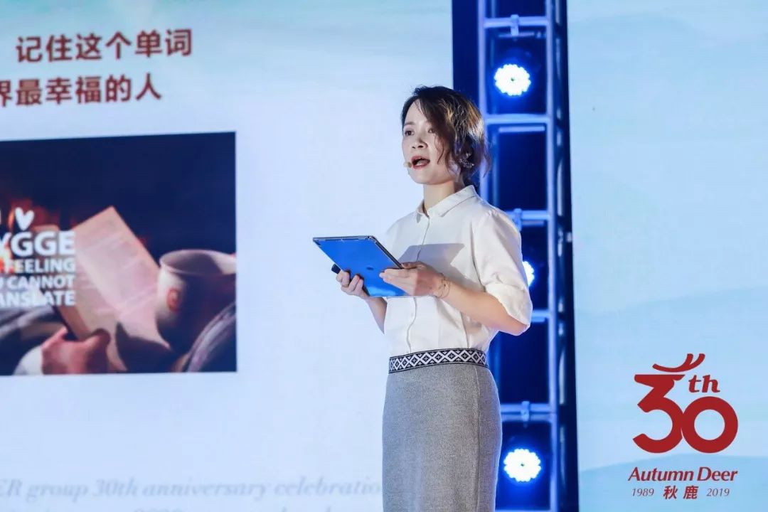 广东时装周香云纱,广东时装周千玉香云纱