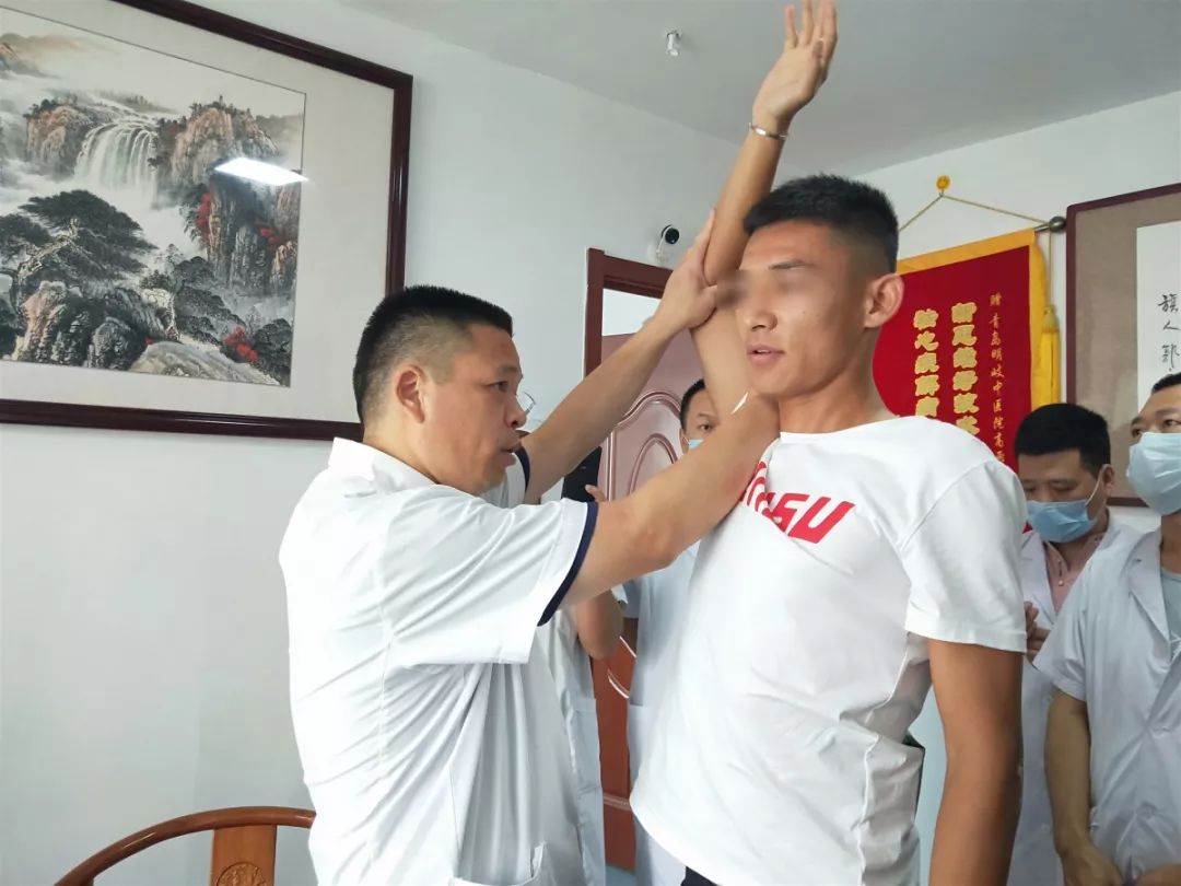 一把神妙针刀为“不死的癌症”——强直性脊柱炎患者添希望