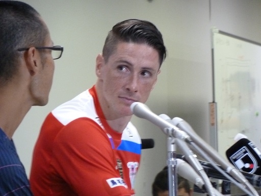 托雷斯忠诚,托雷斯训练