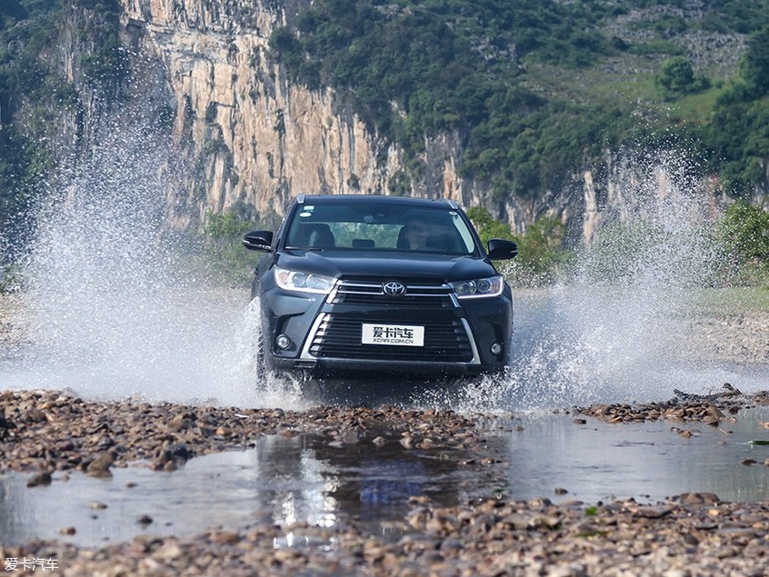 试驾丰田汉兰达越野能力,汉兰达家用体验