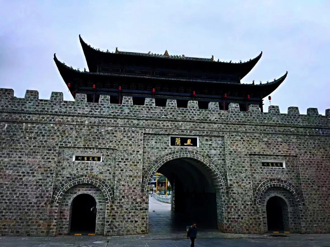 周末适合休闲的古镇古村,大山深处古村两天游