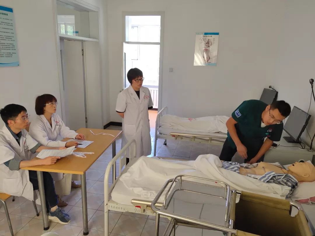 丽水这名医生获评*疆新**阿克苏地区卫生健康系统“最可爱的援疆医生”