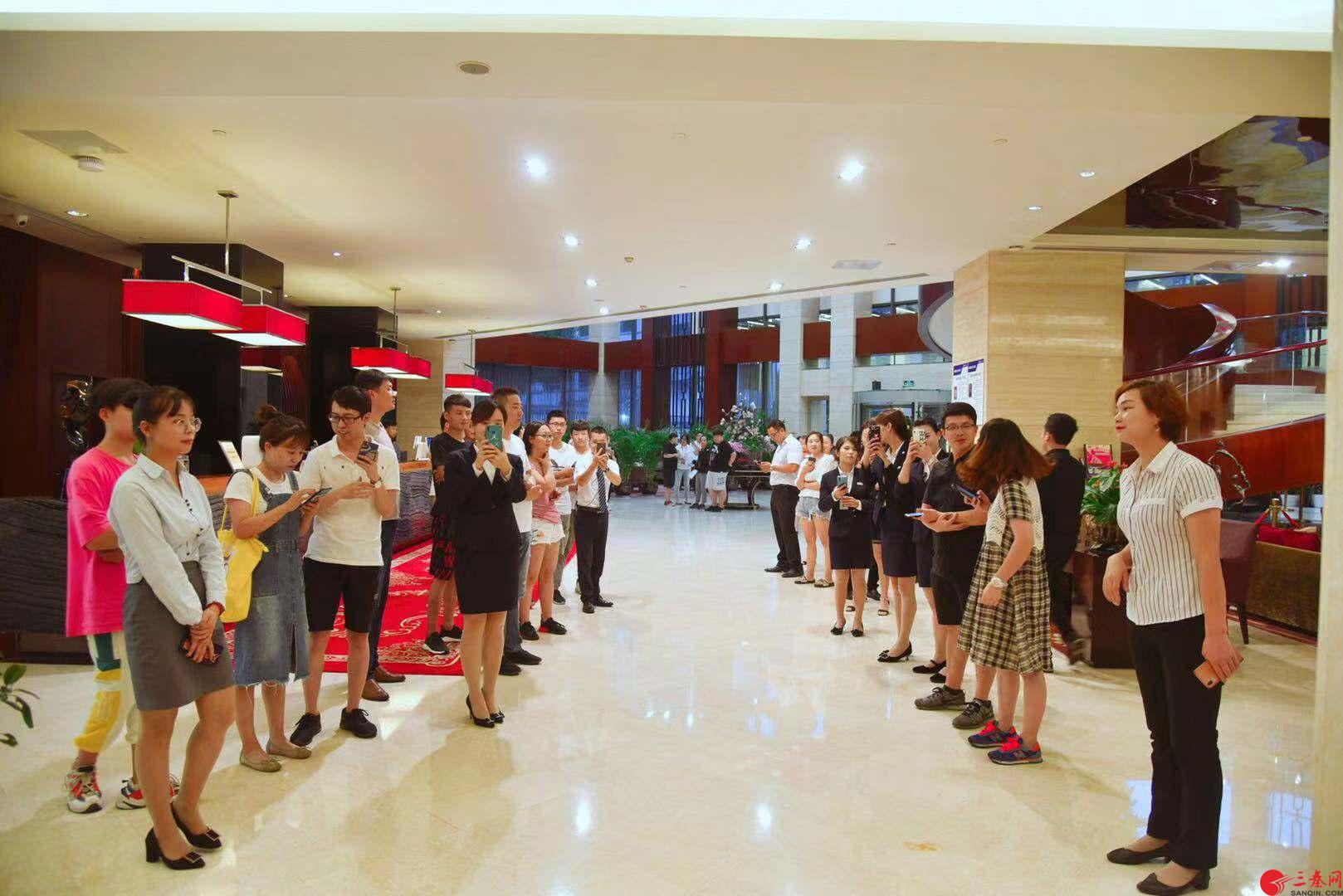 为喜迎新中国成立70周年电影音乐会,大汉天一酒店倾力保驾护航