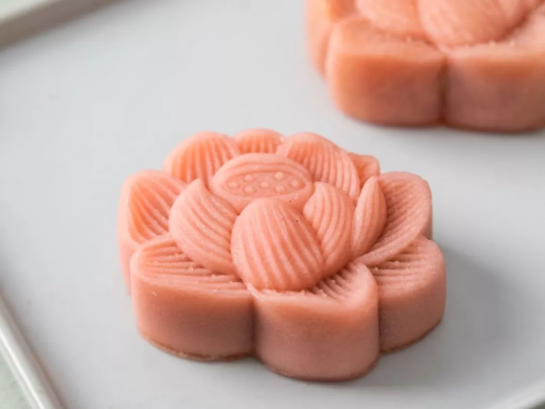 宫廷荷塘月色月饼,荷塘月色做成月饼