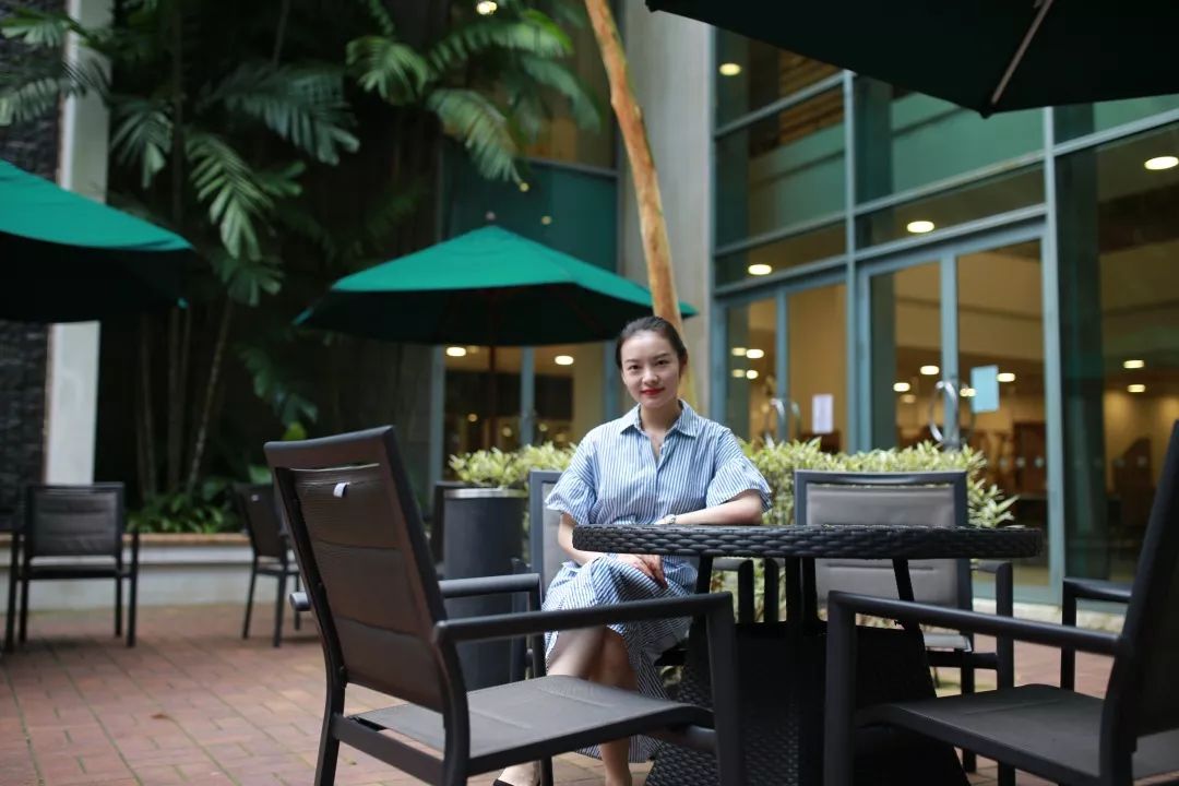 李洁教授访谈,李洁博士的讲座