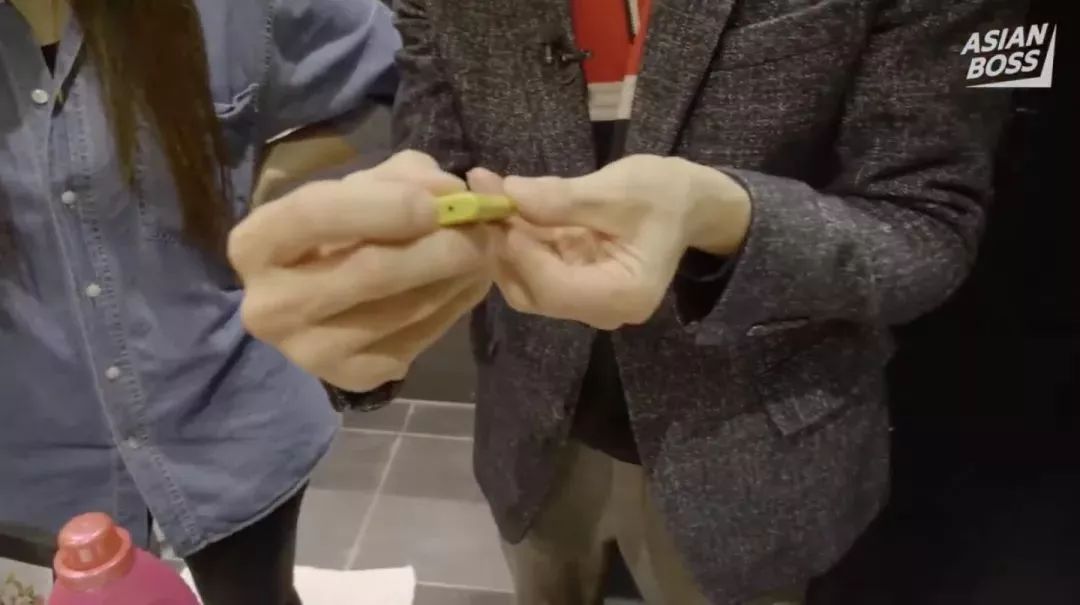 如何查找屋内针孔摄像头,如何发现房间里有没有针孔摄像头