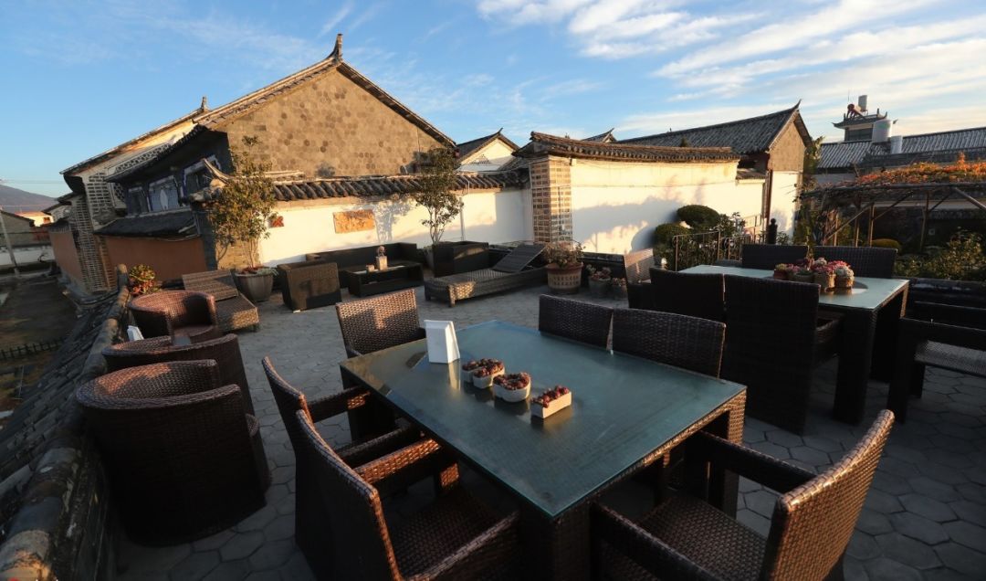 世界观丨在华美国企业家：抱歉，总统先生，我们不走