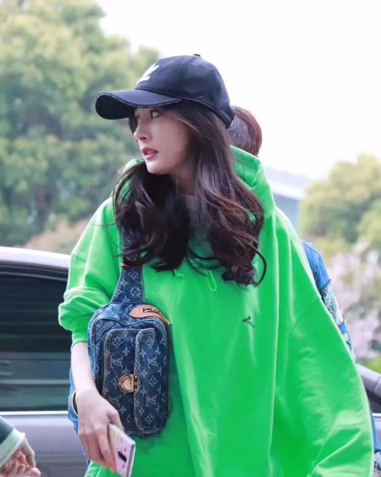 竟然超过大幂幂，欧阳娜娜成为最新带货王