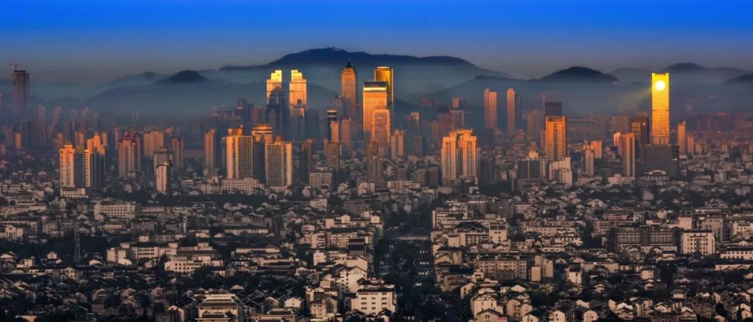 南大苏州校区、狮山广场、苏州乐园森林世界...背后全有他们的身影!