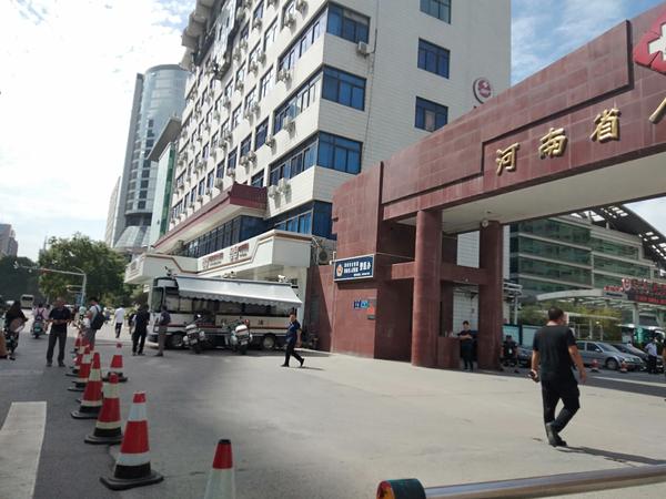 去郑州医院把车停在哪里免费,去郑州医院看病需什么手续