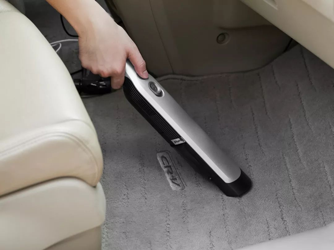 这个吸尘器超轻、迷你、吸力强，哪都能吸丨界界好物馆