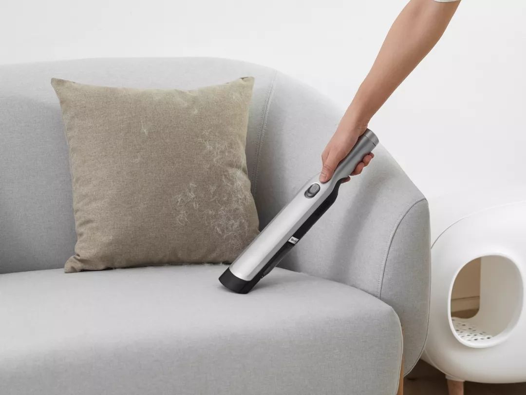 这个吸尘器超轻、迷你、吸力强，哪都能吸丨界界好物馆