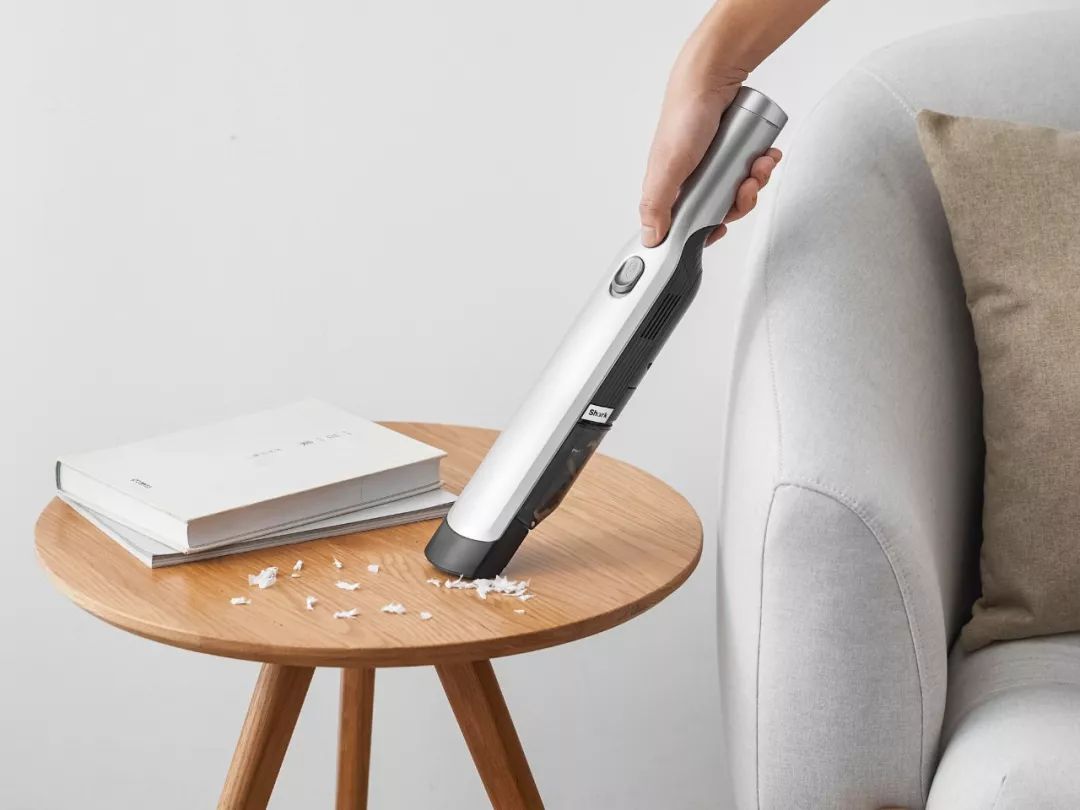 这个吸尘器超轻、迷你、吸力强，哪都能吸丨界界好物馆