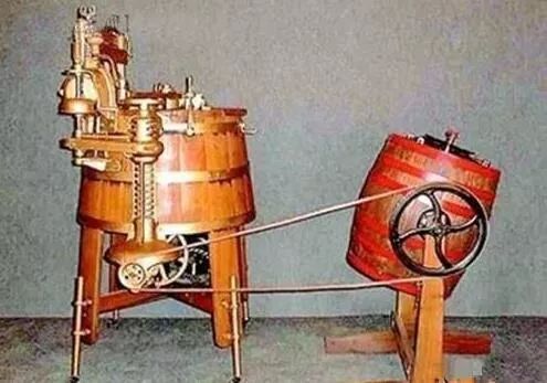 最早的洗衣机是怎么来的,全自动洗衣机最早出来多少年了