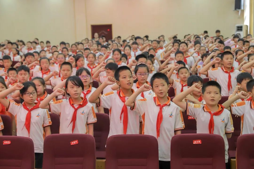 张家界暑假旅游带啥,张家界暑假攻略