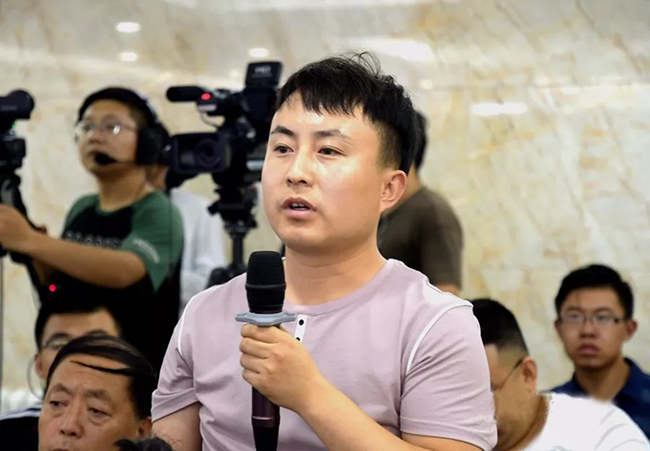 嘉峪市委书记李忠科：抢抓”一带一路”机遇谱写“戈壁明珠”时代华章