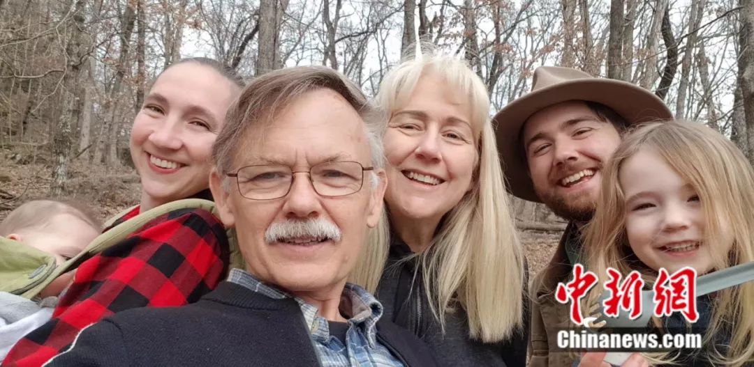 环游全中国的老外,老外驾车环游中国