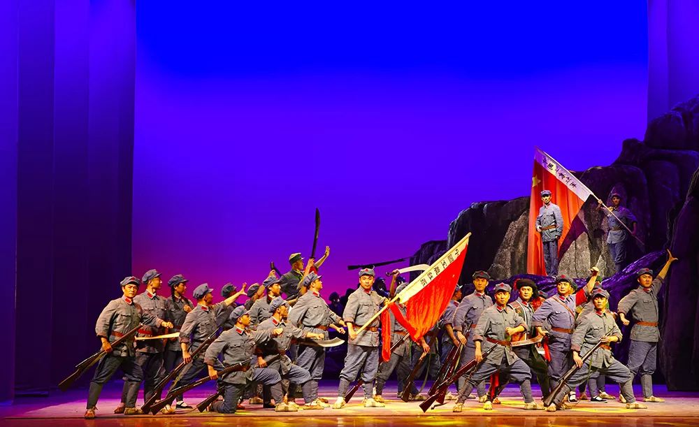 中国评剧院演出的老评剧全剧 (中国评剧院演出桃花庵下集)