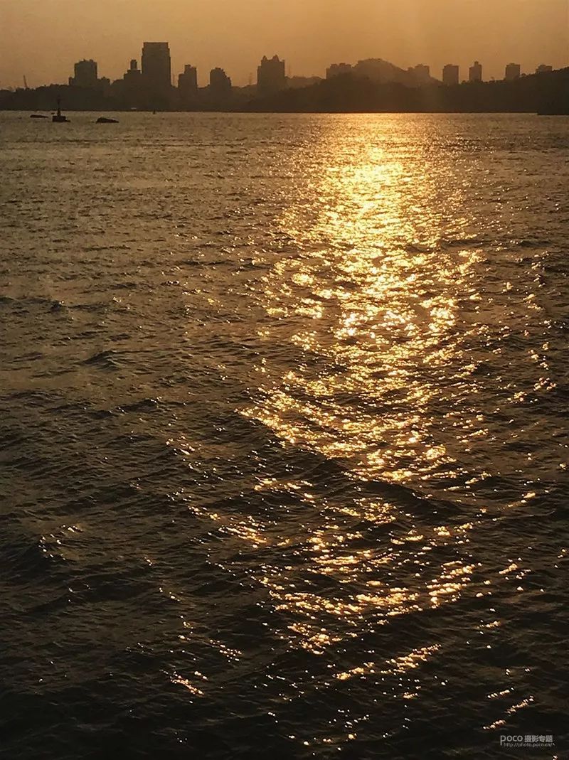 拍水面怎么拍出高级感,怎么拍出晶莹剔透效果