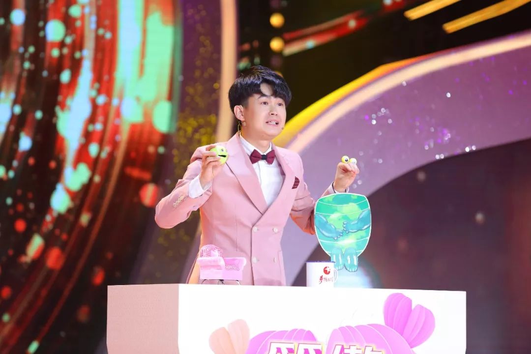 笑傲江湖4单口,笑傲江湖上海滑稽戏后续