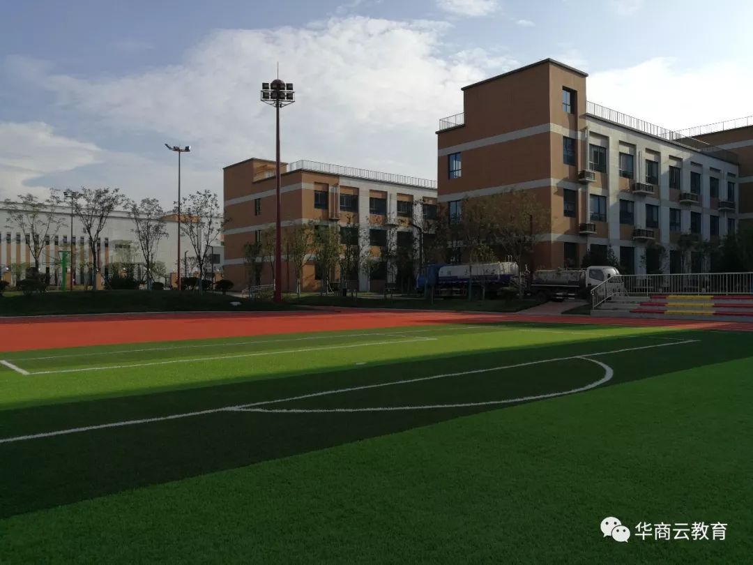 雁塔区航天学校,雁塔区第二学校与航天第三小学