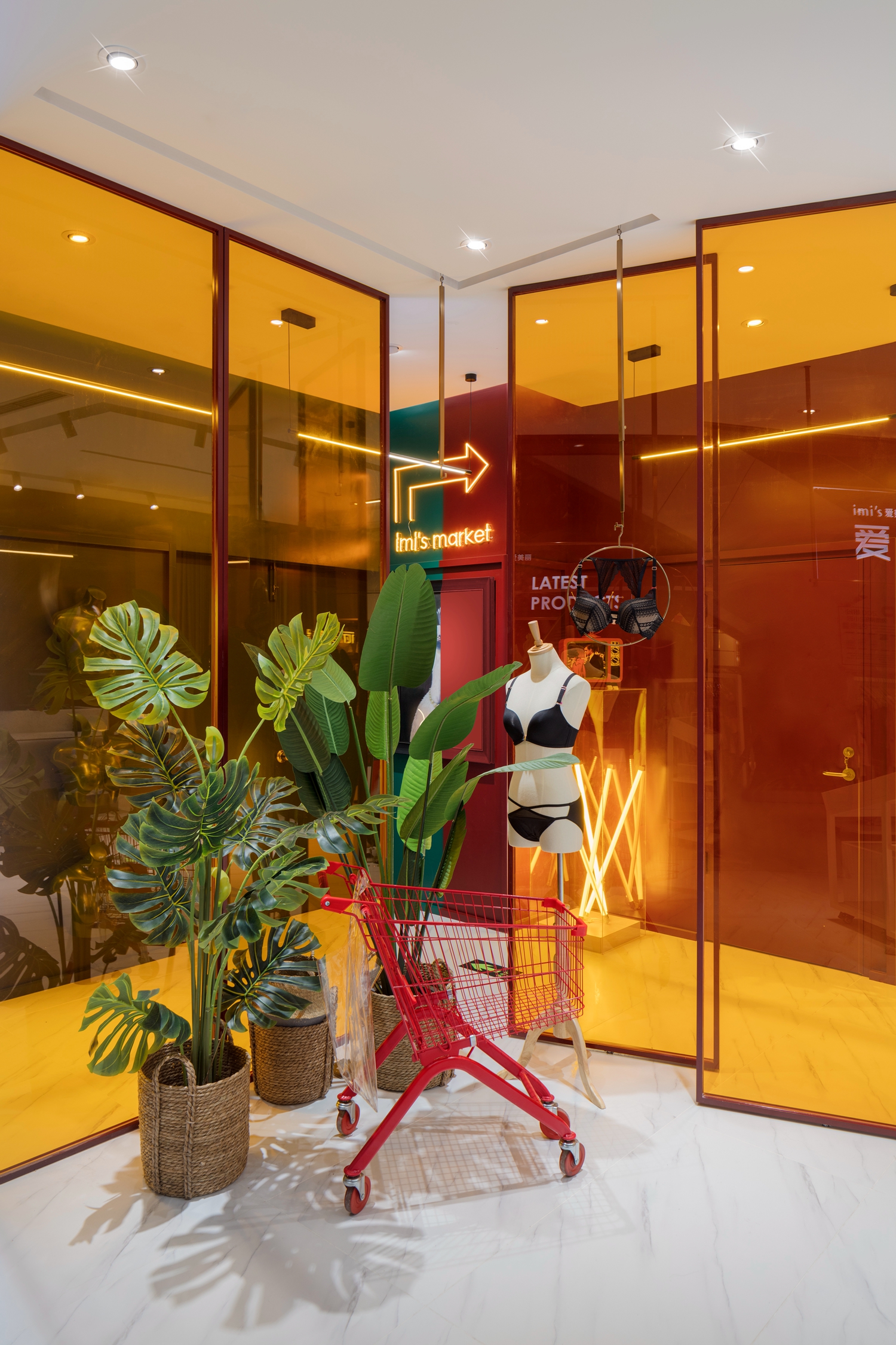 璁捐鎰熷唴琛ｅ簵,鍚捐绌洪棿璁捐