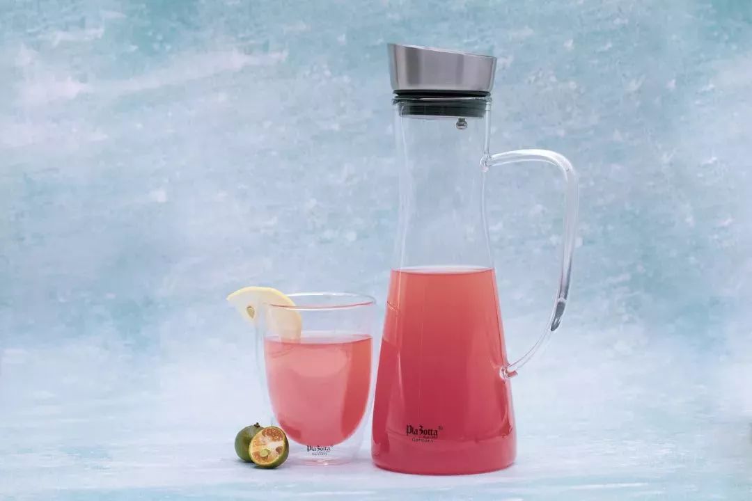 耐温差170℃，开水加冰块不怕炸裂，冰镇冷饮无限续杯