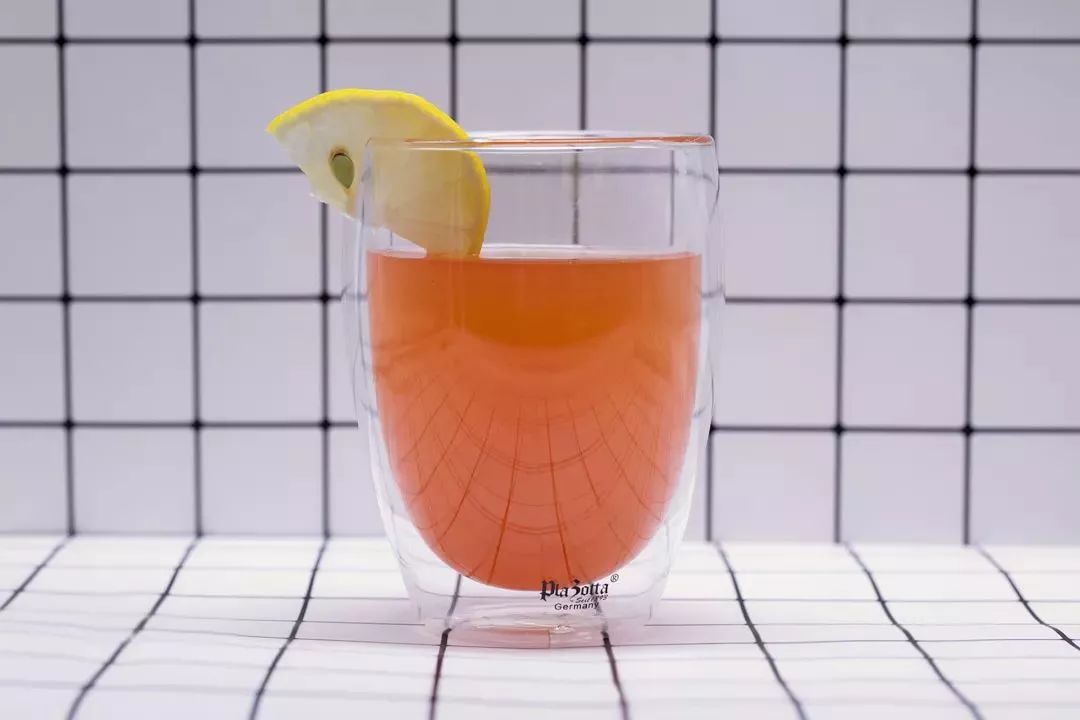 耐温差170℃，开水加冰块不怕炸裂，冰镇冷饮无限续杯