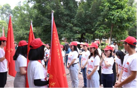 社会实践 | 传播学院：青年新闻人，重走解放路