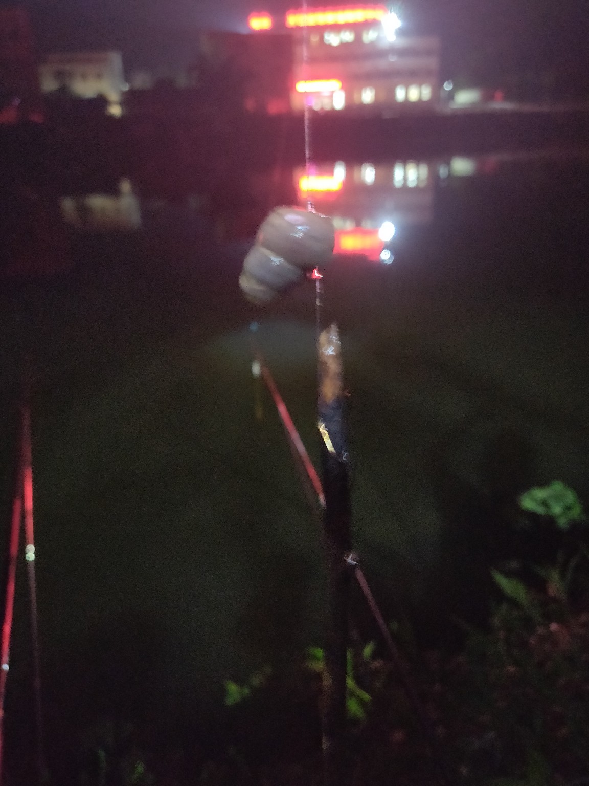 水情不稳定如何钓鱼,水情不明钓鱼必须每次都调漂吗