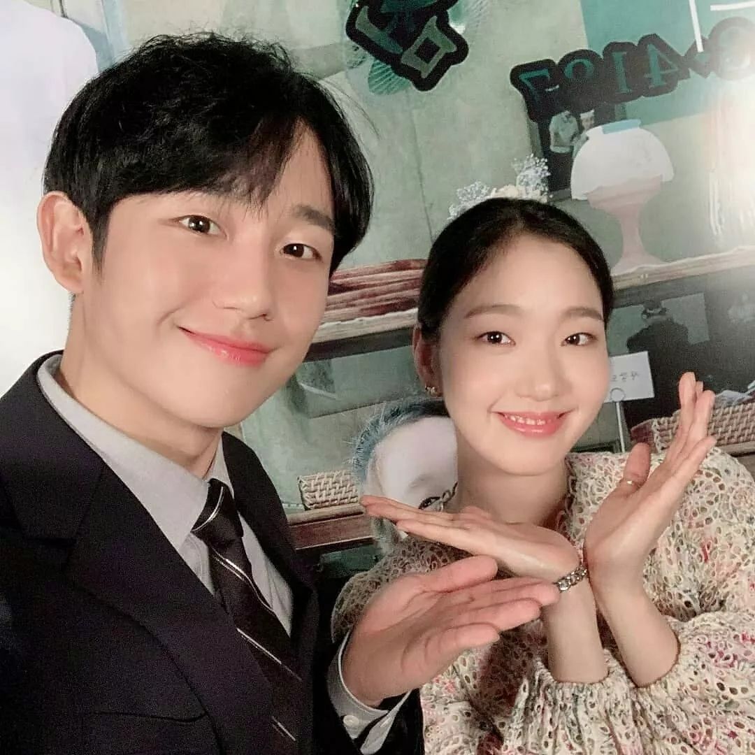 拒绝“螨虫脸”！5秒揉一揉，螨虫全出来了，痘痘黑头全没了