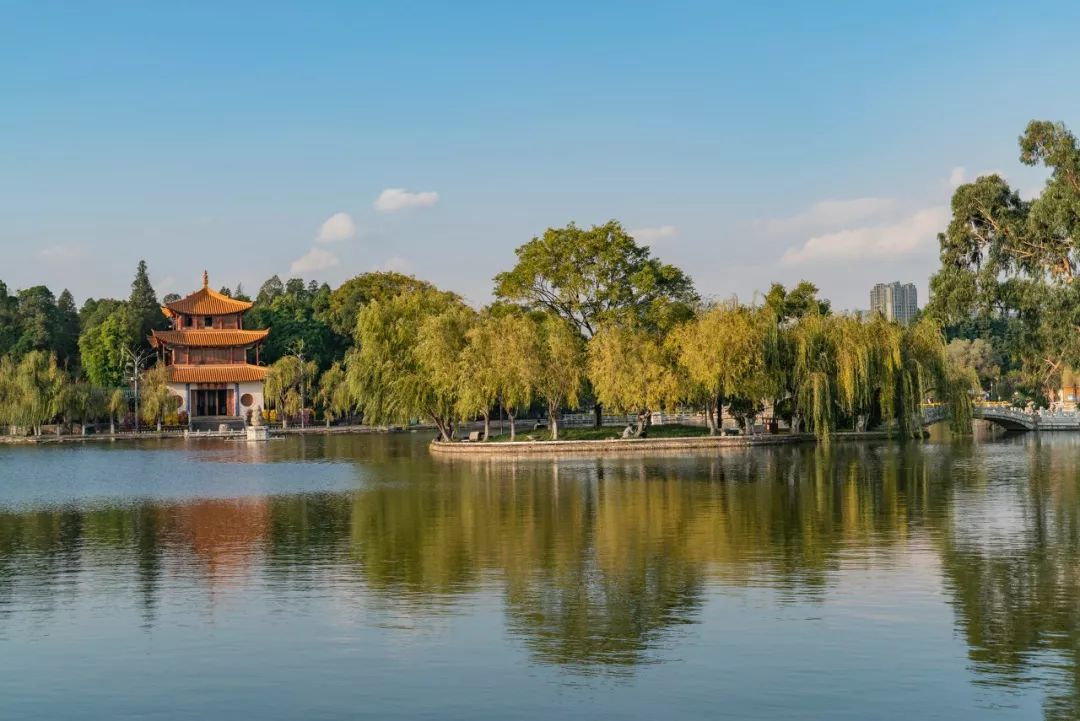 国庆返程火车票开抢,国庆高铁票抢票攻略