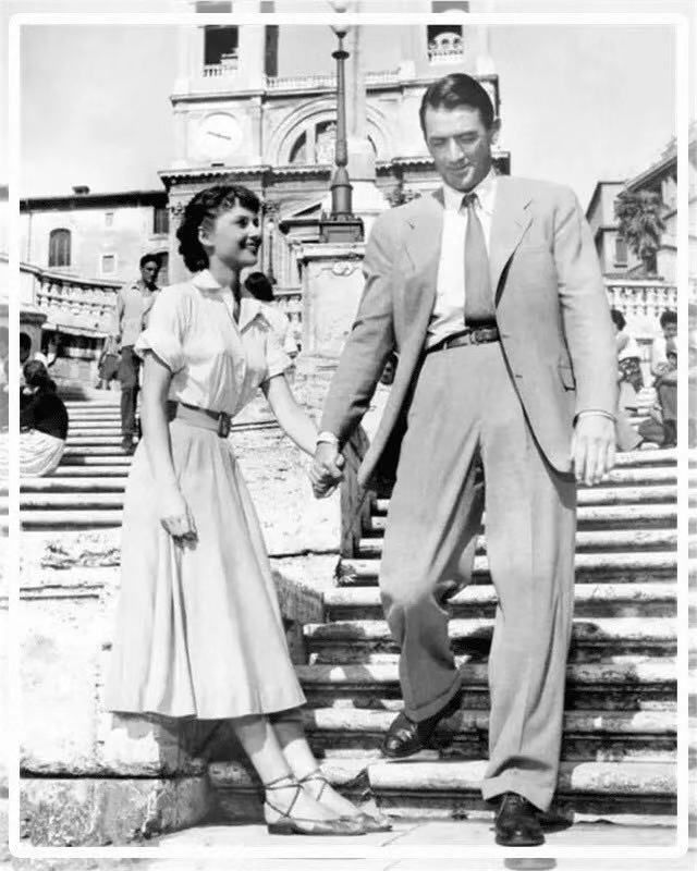 打死都不要买的3双鞋子，穿上显矮还土气！尤其第2双