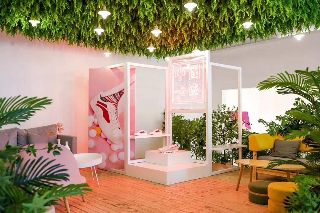 李宁为何能崛起,李宁是靠什么出名的